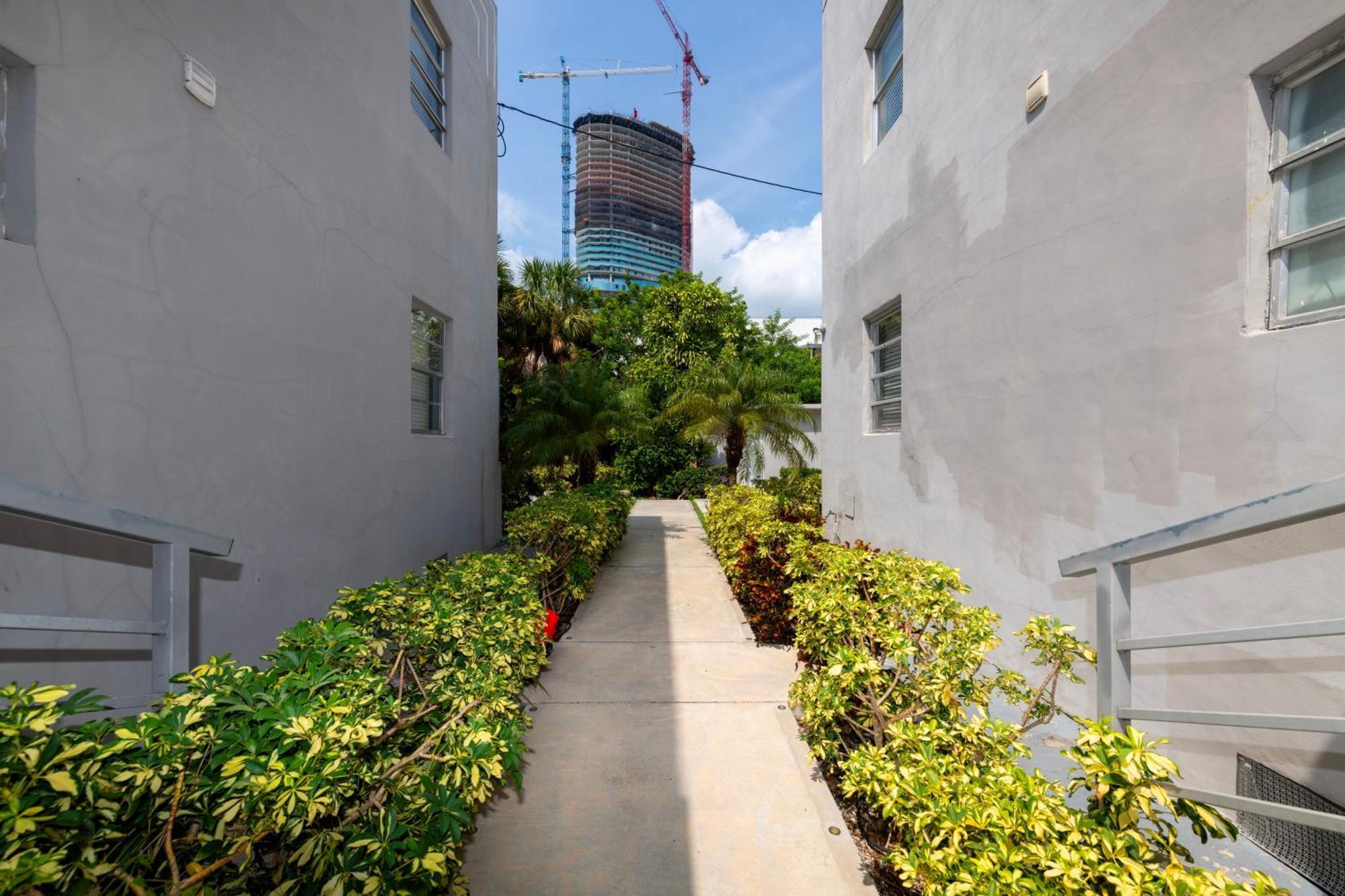 Sunny Days Apartments Miami Beach Exteriör bild