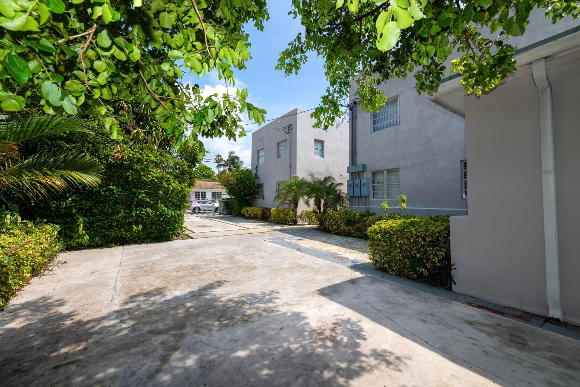 Sunny Days Apartments Miami Beach Exteriör bild